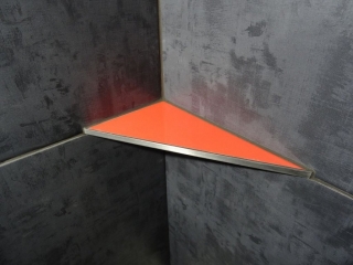 Police A, trojúhelníková, obkladová, 300x170 mm, 6 mm